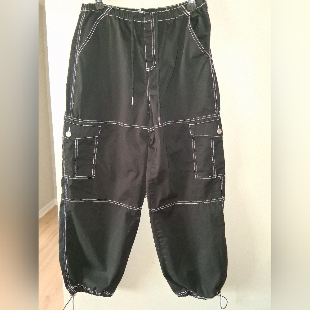 Almost Famous Black Wide Leg Cargo Pants with White Contrast Stitching